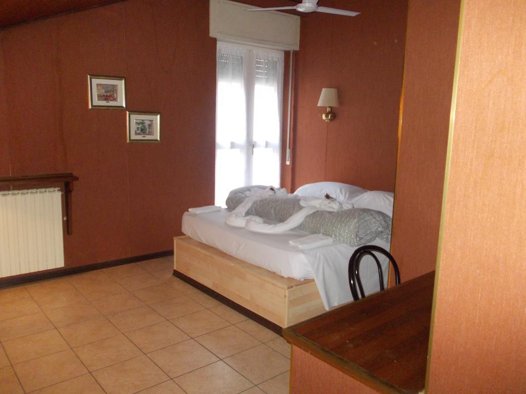 Ponte Romano Pont-Saint-Martin Room photo